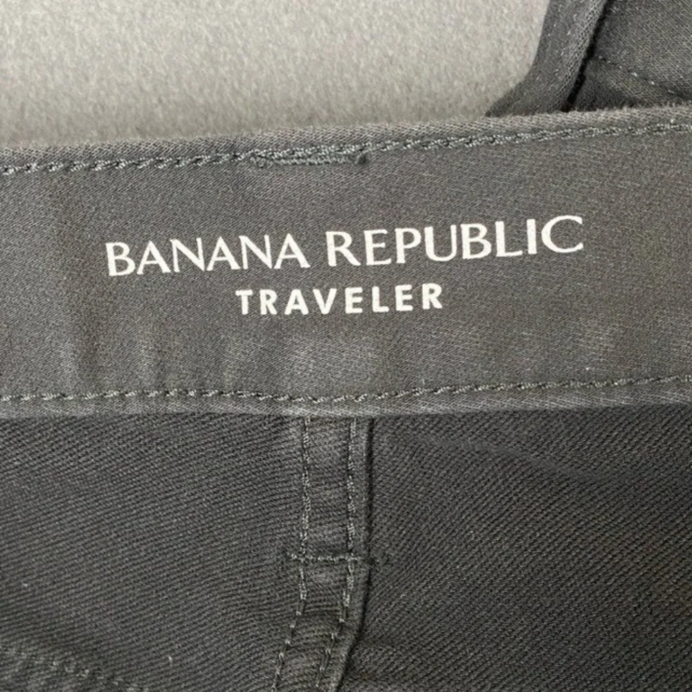 Banana Republic Traveler Jeans Men's 42x29 Skinny Fit Dark Grey‎ Stretch Comfort